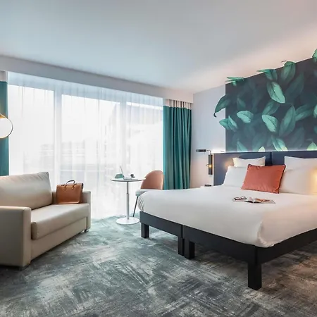 Ibis Styles Paris La Défense Hotel 3*