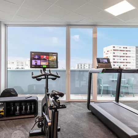 Ibis Styles Paris La Defense 酒店