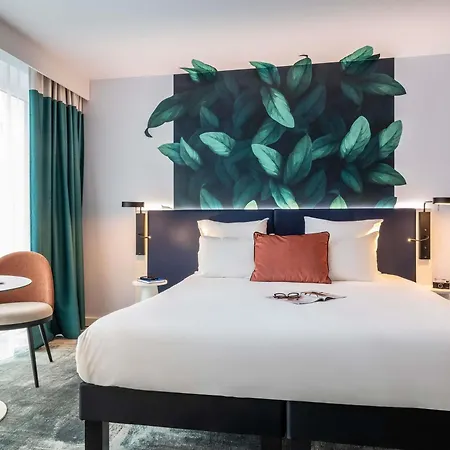 Otel Ibis Styles Paris La Defense 3*