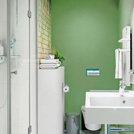 Ibis Styles Paris La Defense 3* 博藏斯