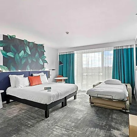 Ibis Styles Paris La Defense 3*
